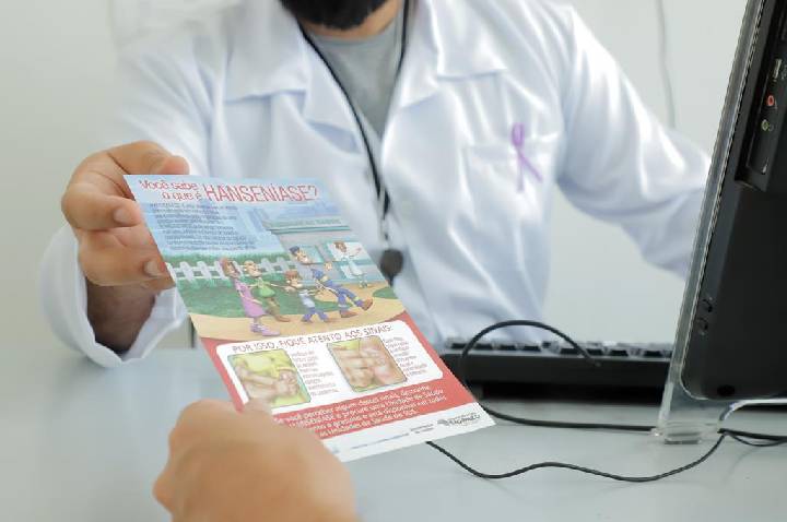 Barueri lembra o Dia Mundial de Combate à Hanseníase com ações de saúde