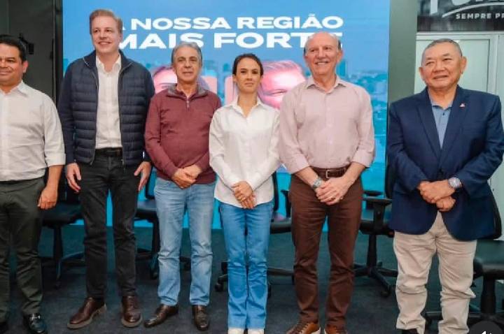 Rubens Furlan e prefeitos de Barueri, Jandira e Itapevi anunciam apoio a Bruna Furlan e Igor Soares