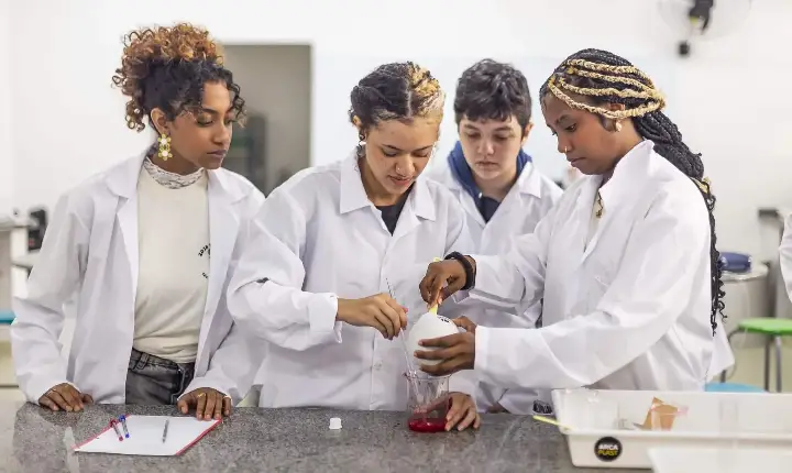 Veja os valores das bolsas-estágio para estudantes da rede estadual de SP