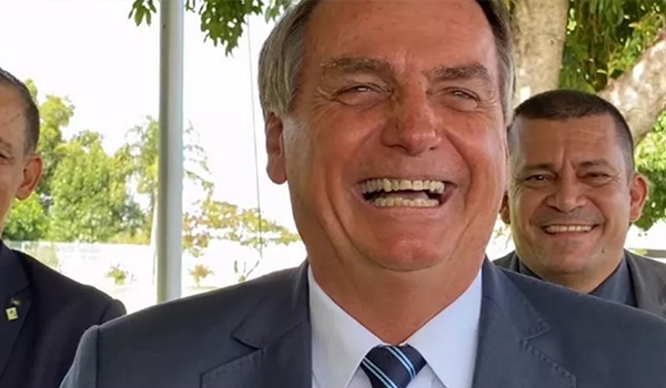 Bolsonaro se pronuncia sobre a volta da fome: 'E daí, não sou cozinheiro'