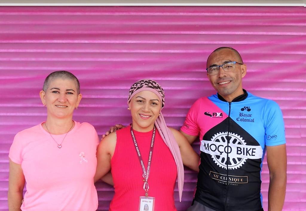 Emei Takechi Takau promove atividade emocionante sobre o câncer de mama