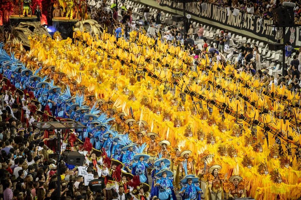 Carnaval 2023: venda de ingressos para os desfiles das escolas de samba de SP começa nesta quinta