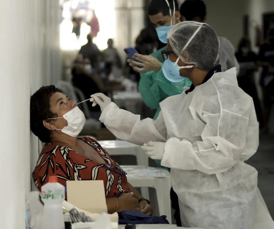 Covid-19: pelo menos 12 estados e o DF já relatam aumento de casos