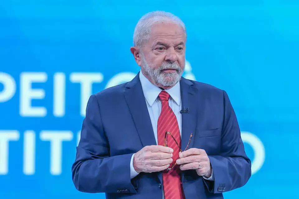 Lula manda revogar processos de privatização de oito estatais iniciados por Bolsonaro