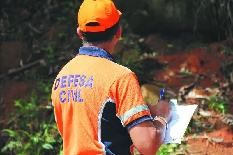 Defesa Civil decreta estado de atenção para risco de deslizamentos em Barueri
