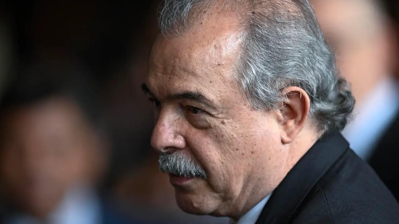 Ida de Lula à posse de Mercadante indica peso dado ao BNDES pelo governo