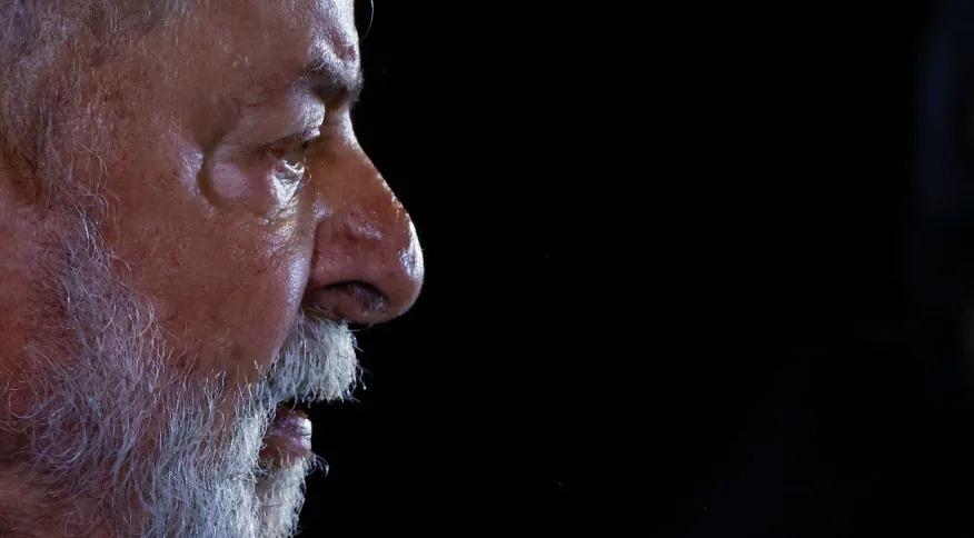Lula diz que manutenção da Selic em 13,75% pelo BC é “irresponsabilidade”