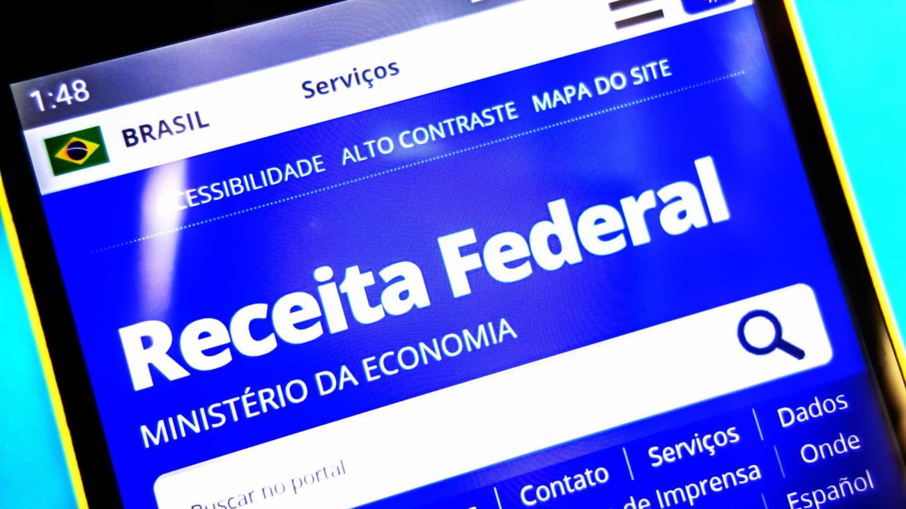 Receita recebe mais de 1 milhão declarações do IR no primeiro dia