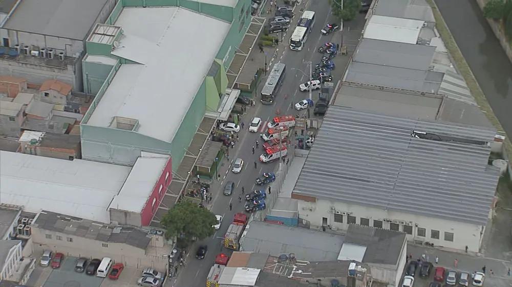 Mulher perde perna em queda de teto do PS Central de Itapevi