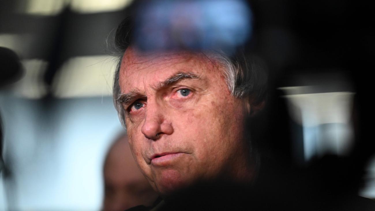 Hacker fala a CPI sobre suposto plano de Bolsonaro para forjar invasão de urna no 7/9