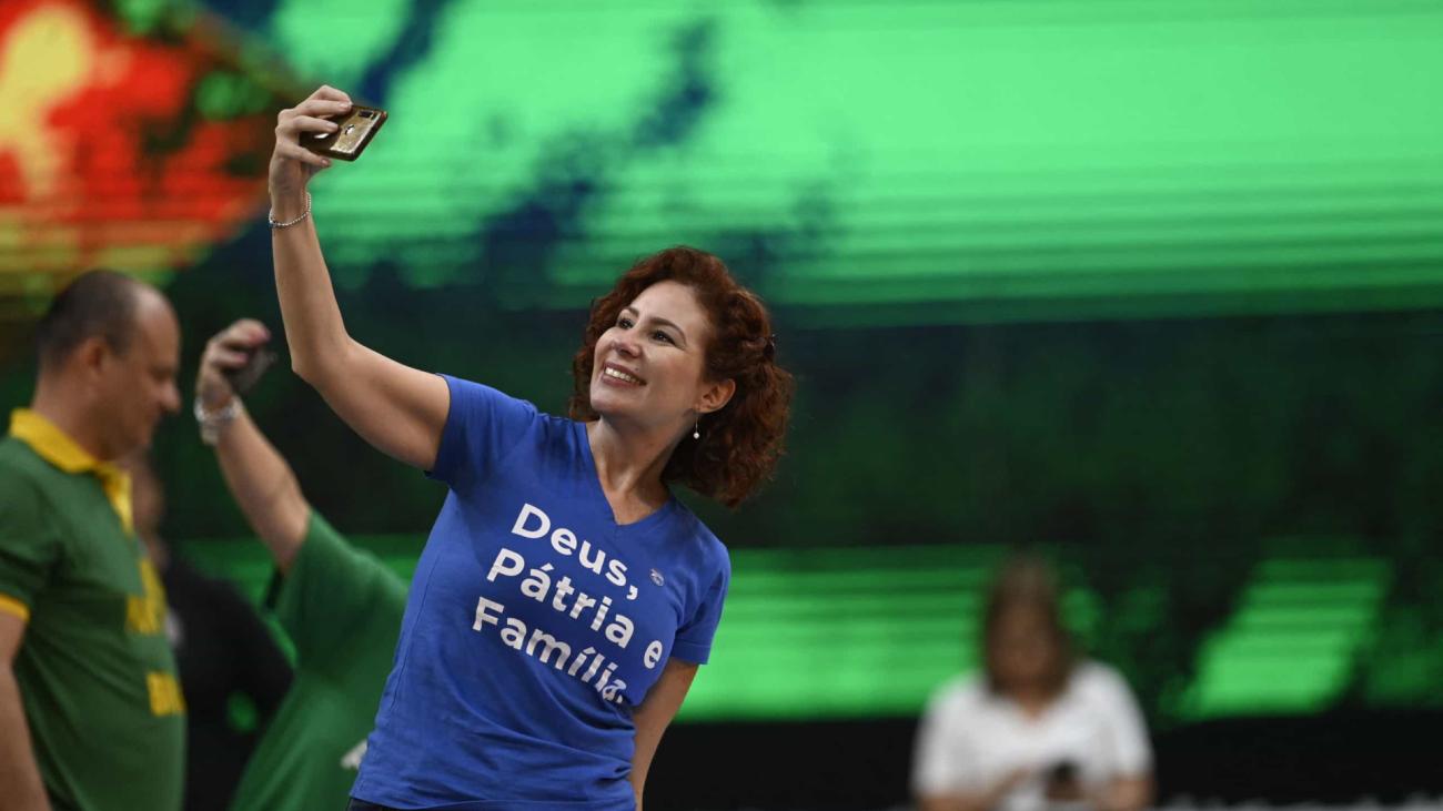 Zambelli é alvo de operação da PF e hacker da 'Vaza Jato' é preso