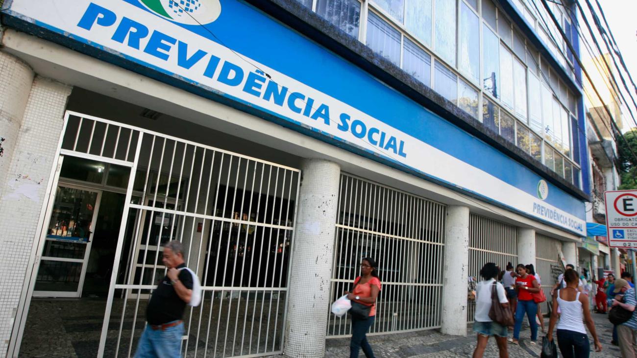 Projeto do governo que busca reduzir fila do INSS é aprovado na Câmara
