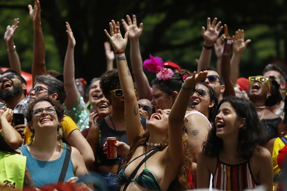Carnaval em SP terá policiais infiltrados, drones e mais de 15 mil agentes nas ruas