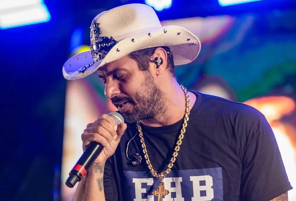JOÃO CARREIRO, SERTANEJO QUE MORREU AOS 41 ANOS APÓS CIRURGIA