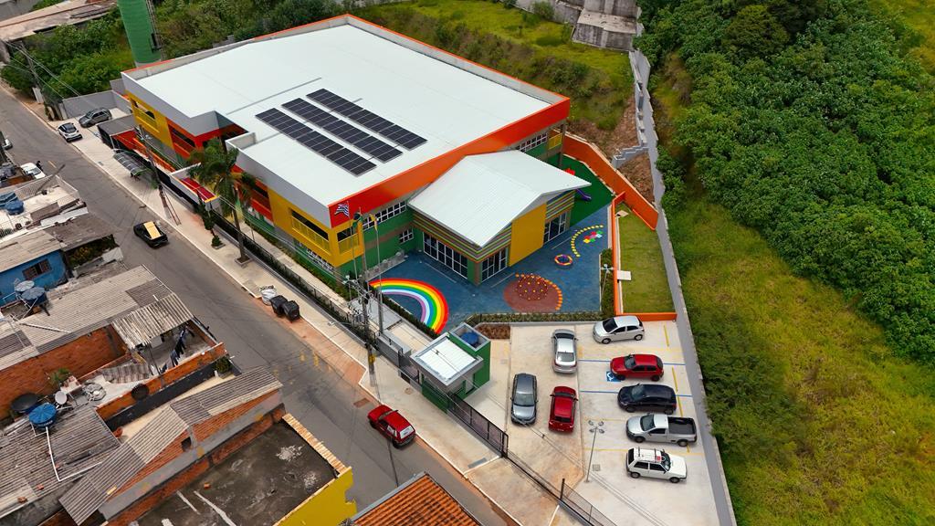 Nova maternal do Jardim Votupoca é entregue com festa