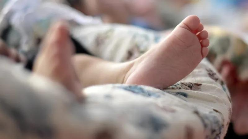 Casal tenta vender bebê recém-nascido por R$ 500 no RS