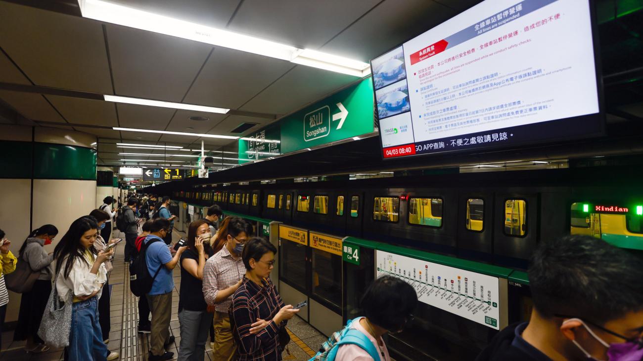 Terremoto em Taiwan faz 9 mortos e mais de 800 feridos, veja as imagens