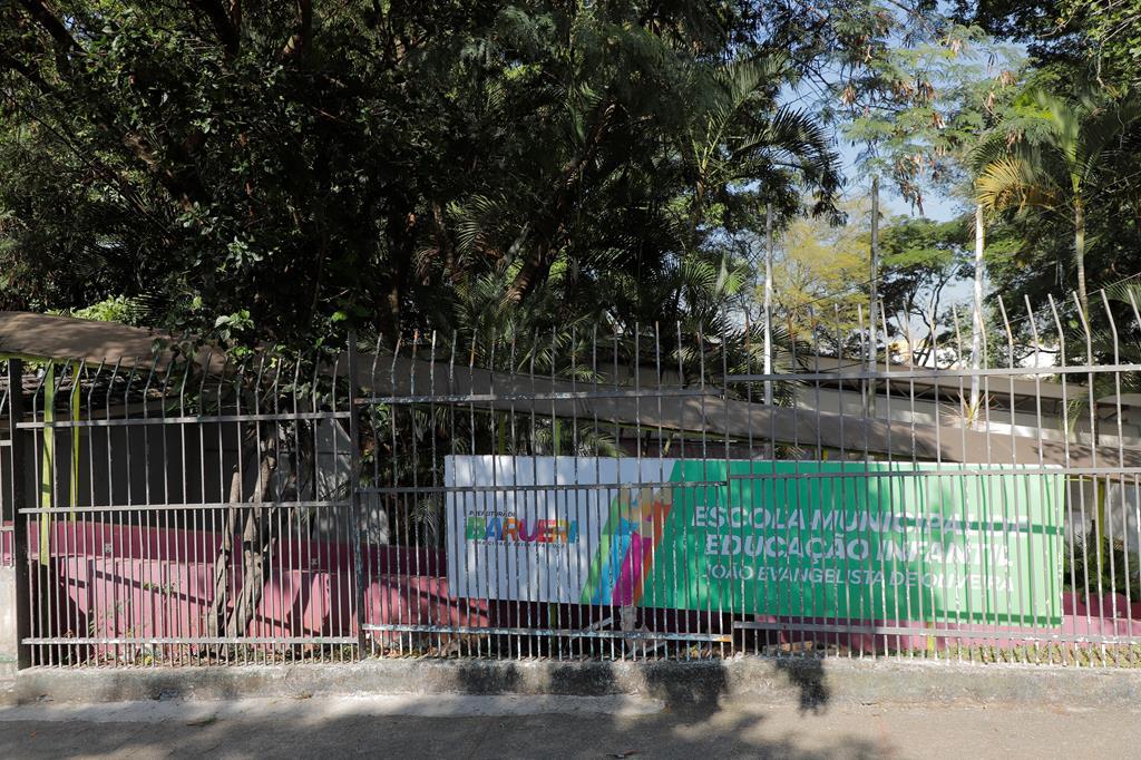 Prefeitura inicia reconstrução da EMEI João Evangelista no Jardim Mutinga