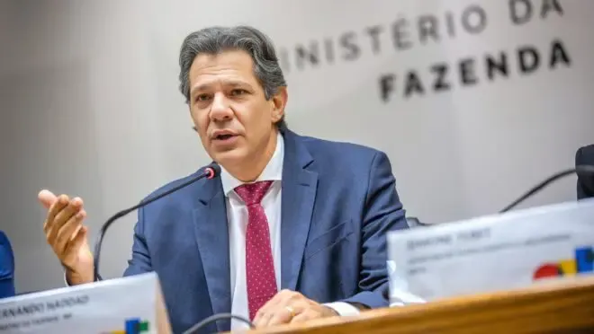 Veja as taxas que devem subir para compensar o IOF